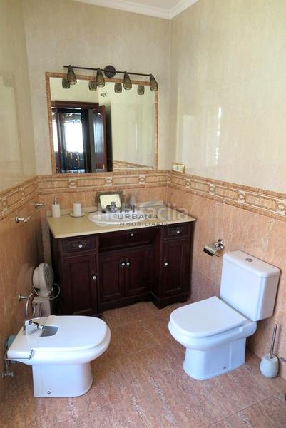 Foto 3c839b44-5986-41c6-99b3-c101d0650354. House with pool in El Valle Lucena