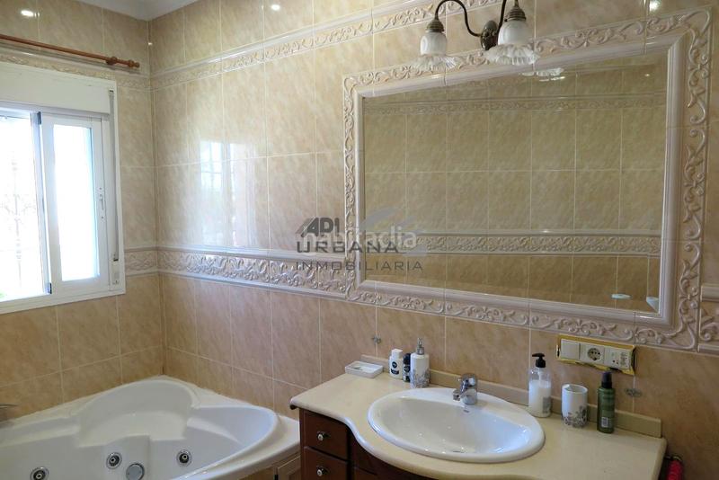 Foto edf65299-47cc-4bc3-8744-0783c4422e5e. Maison avec piscine dans El Valle Lucena