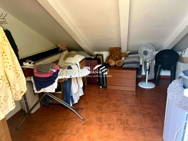 Foto 0aed9c1a-9b88-4bb7-9a14-f1a2b5475bcb. Casa amb aparcament a El Valle Lucena