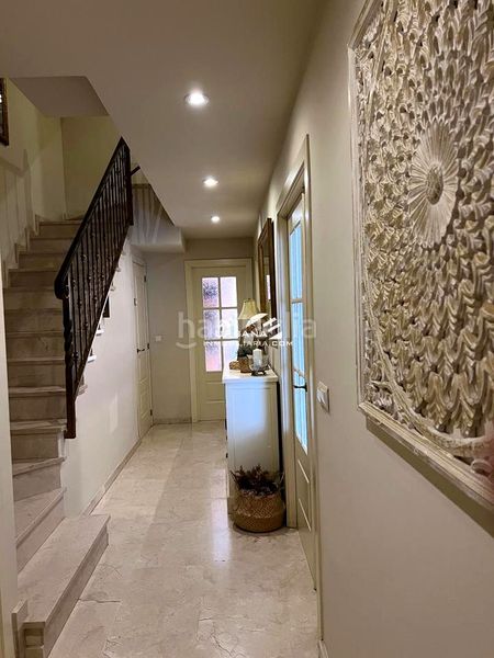 Foto 916e1b20-3a09-49b6-8593-daabc516ad3d. Casa amb aparcament a El Valle Lucena