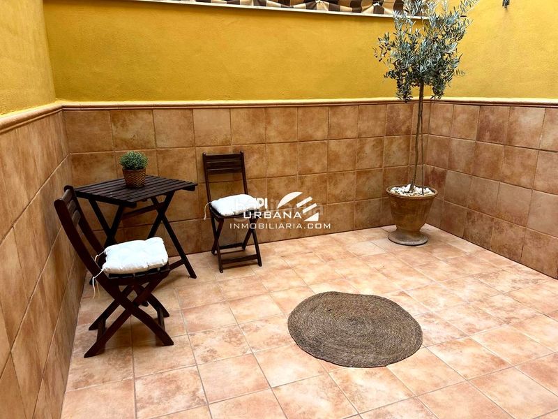 Foto b0390af5-d839-4949-b843-6f89b726a37f. Casa amb aparcament a El Valle Lucena