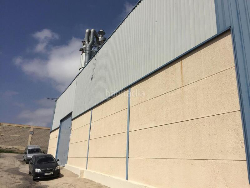 Foto dcf60719-412b-4e16-b9c2-7ff0d0e0c278. Capannone industriale in Las Vegas - Campoaras Lucena