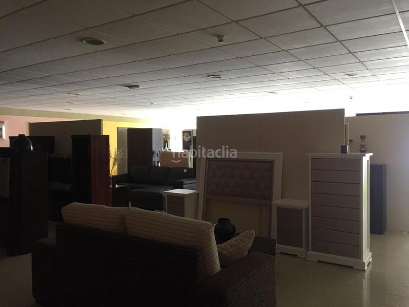 Foto fda79917-9e39-4227-87cb-775a5ed80621. Capannone industriale in Las Vegas - Campoaras Lucena