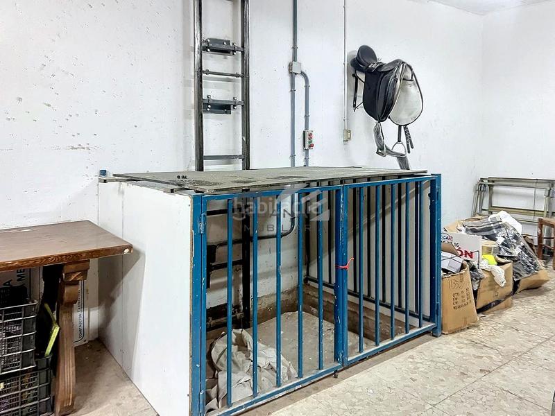 Foto 9157e212-e22b-419a-bd5b-df310dba546e. Nau industrial a Cabra