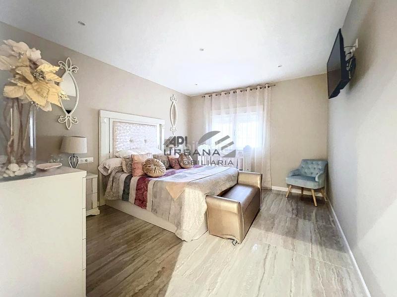 Foto b1cb859a-9478-4f47-bd43-b466645182f1. Nau industrial a Cabra