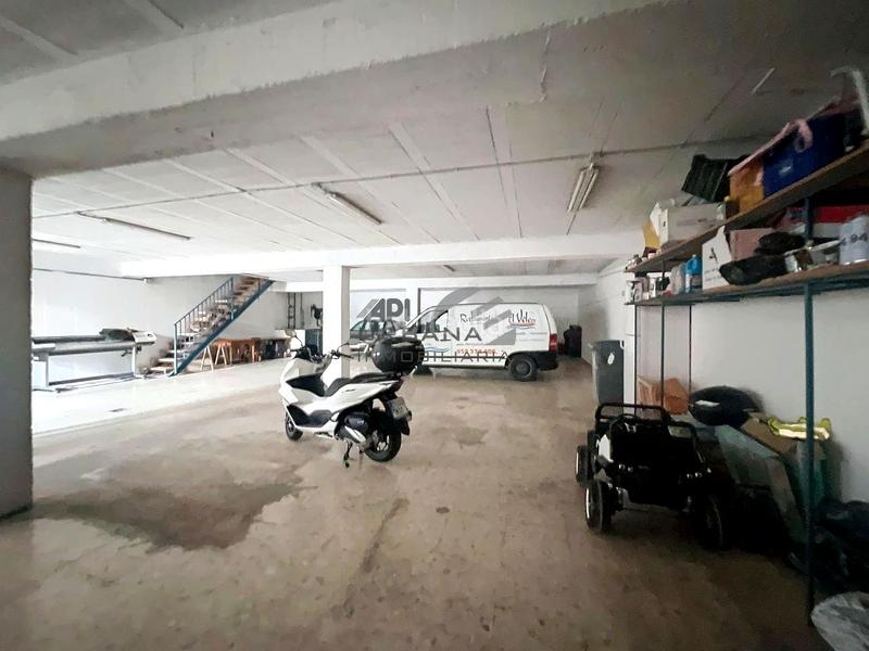 Foto c7450d48-3cdc-42c9-81af-33247646e94f. Nau industrial a Cabra