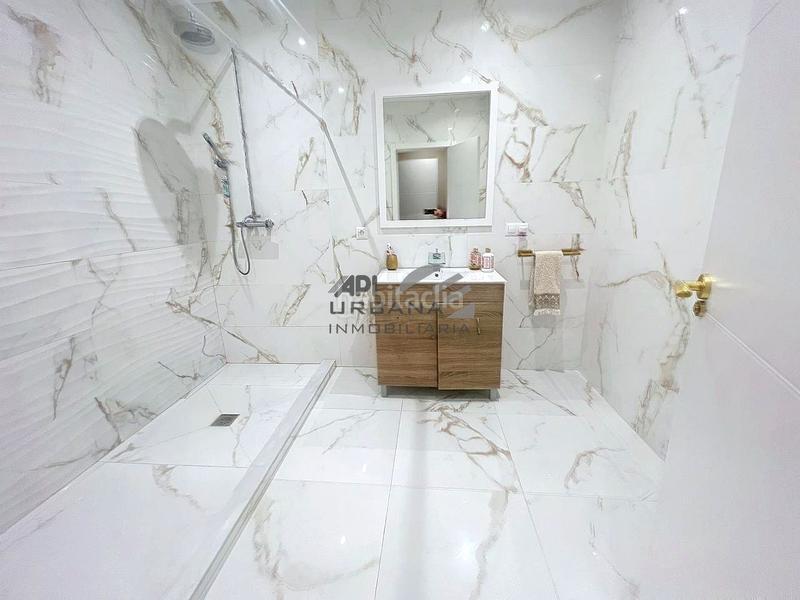 Foto f6aa3abc-5aa3-46a4-b7bc-425bb13b1a7a. Nau industrial a Cabra