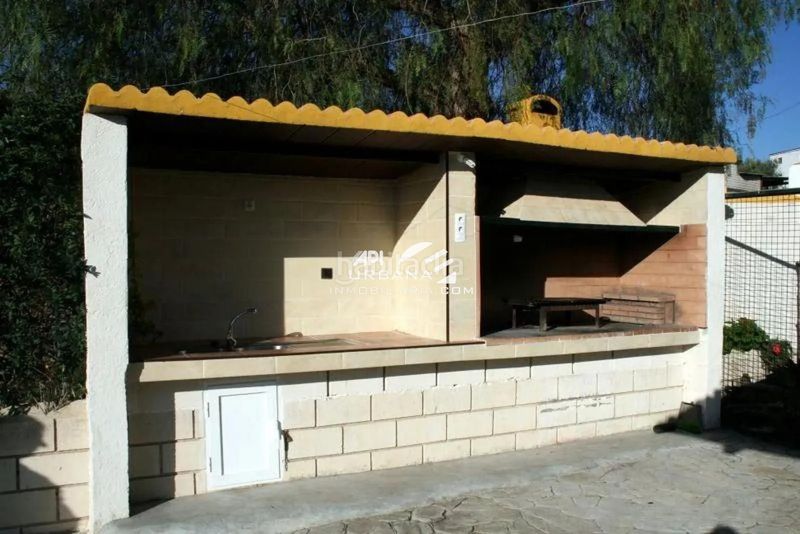 Foto 08a60baf-ea0d-4402-9bf7-71f440ce0173. Casa amb piscina a San Francisco Lucena