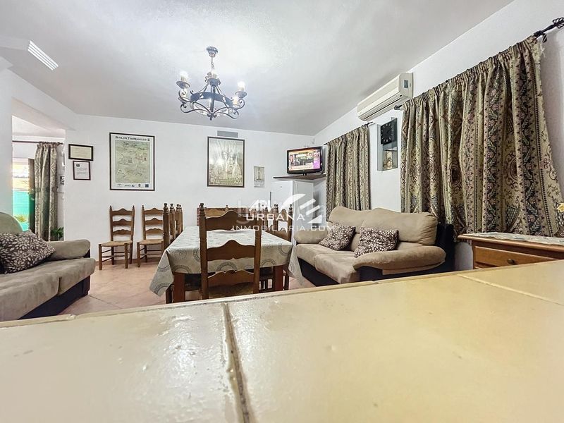 Foto 0c1e5a59-d8ce-473a-baac-675008738038. Casa amb piscina a San Francisco Lucena