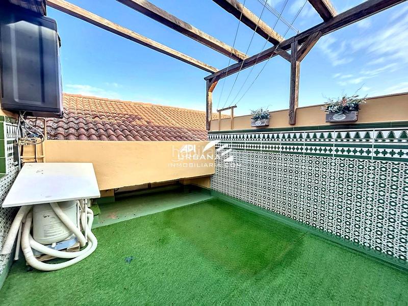 Foto 5a02603f-cc63-4e76-a2ea-adf7a01b2d8c. Maison avec parking dans jardín Lucena Lucena