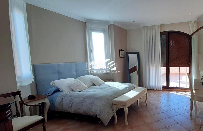 Foto 6ea967fb-ba4d-4271-ba7e-c8357cda220e. Casa en El Carmen - La Barrera Lucena