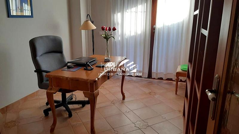 Foto a048113d-61e9-4834-b5b5-1077a02e75c4. Casa en El Carmen - La Barrera Lucena