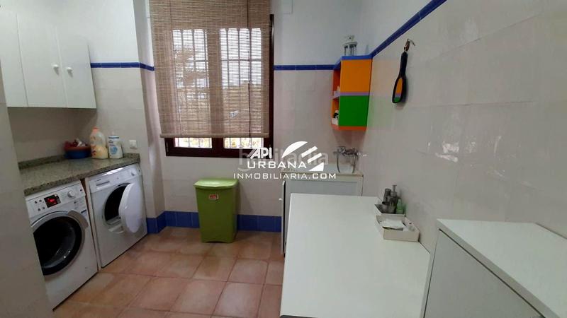 Foto b70d467b-534c-4a70-9bb7-a604d2be1bd7. Casa en El Carmen - La Barrera Lucena