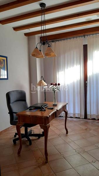 Foto b79579ad-879c-49ee-a211-1c6c125f7fb7. Casa en El Carmen - La Barrera Lucena