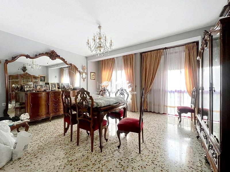 Foto fcbbdf11-3ab2-4235-be32-0602f2d081b8. Etagenwohnung in Centro Lucena