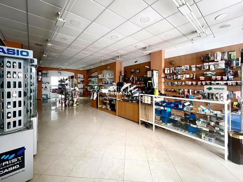Foto 819ca95b-e804-46d5-8d1b-d29fdcab84b9. Business premise in Centro Lucena