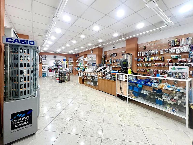 Foto 2734c19f-5864-4898-aea1-64d6c006d795. Local commercial dans Centro Lucena