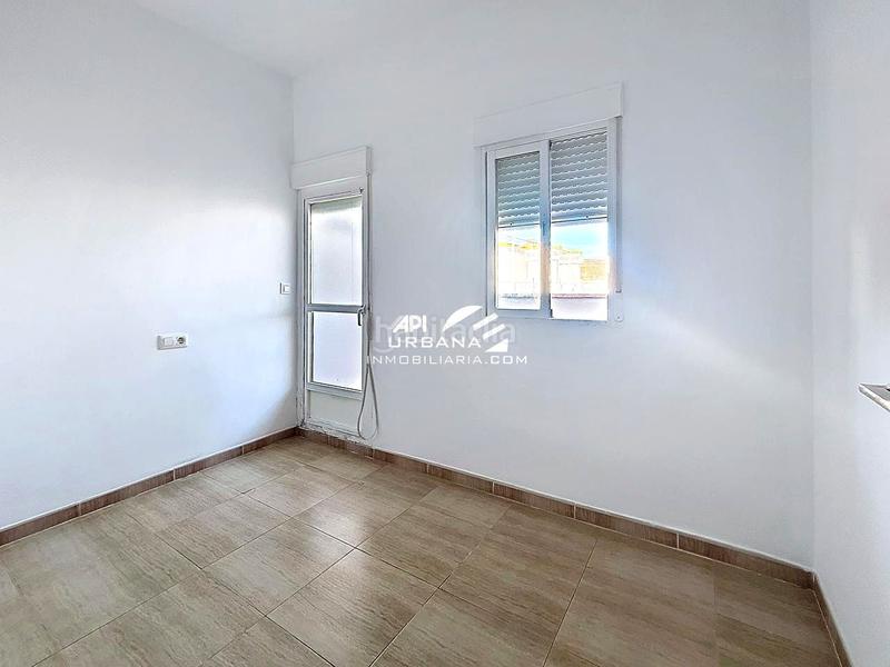 Foto 35dfbb62-2f2f-4719-87c3-bb6c2ac2ca83. Zweistöckige wohnung in San Francisco Lucena