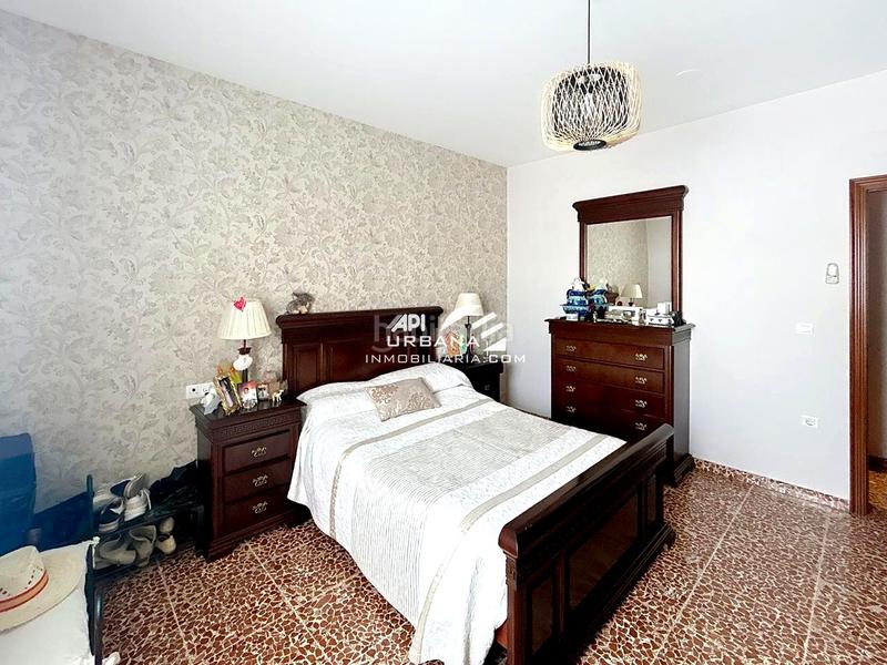 Foto 910df3ca-aa24-4ccd-8b0e-773e93d3fb1c. Piso en El Valle Lucena