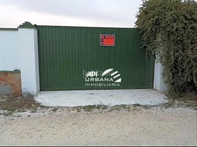 Foto d3e5eab1-2e45-4998-8527-bbe72689c699. Terreny residencial a Moriles