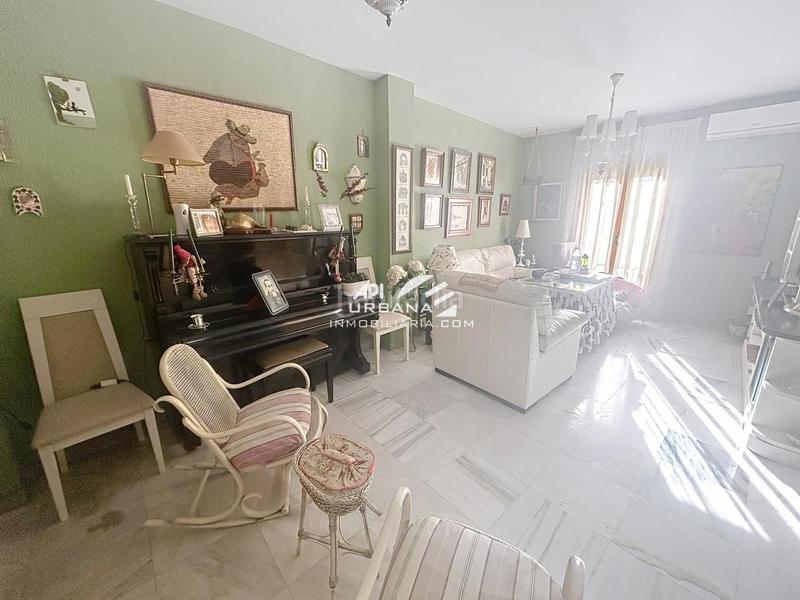 Foto a5f3c7ab-7a4d-40ab-b505-790a947108d5. Etagenwohnung in Centro Lucena