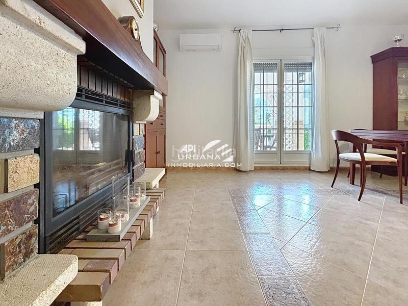 Foto 2ddee04c-2a60-4adc-a6f2-a0ef8a24322b. Casa amb piscina a Las Vegas - Campoaras Lucena