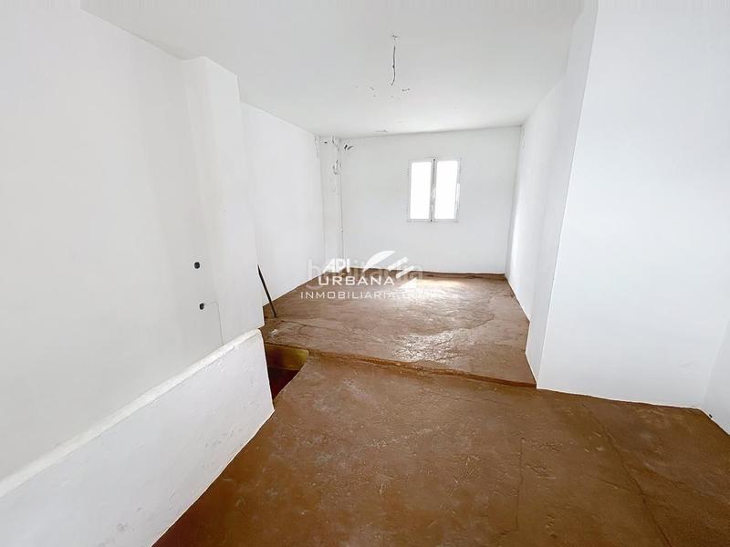 Foto 990c9c96-72c9-4893-8f94-c6ef74add1ac. Casa in El Carmen - La Barrera Lucena