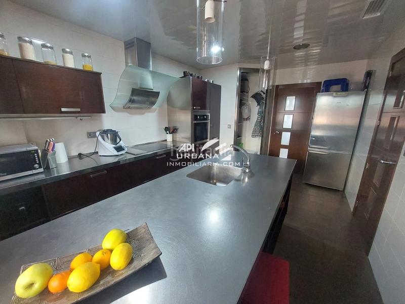 Foto 9a282c66-4895-44b5-8a43-0ece76328e55. House with pool in San Francisco Lucena