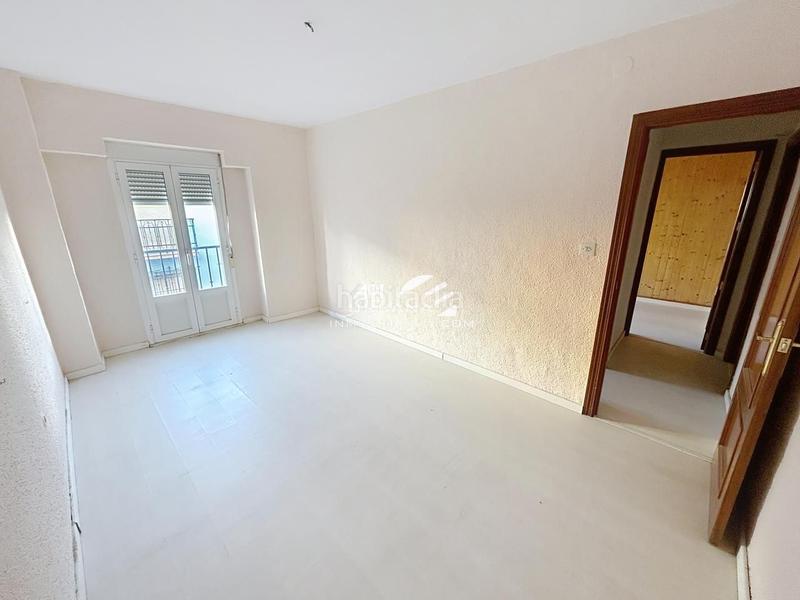 Foto d858b32e-24f6-460c-b3fc-4793b89033db. Piso en San Francisco Lucena