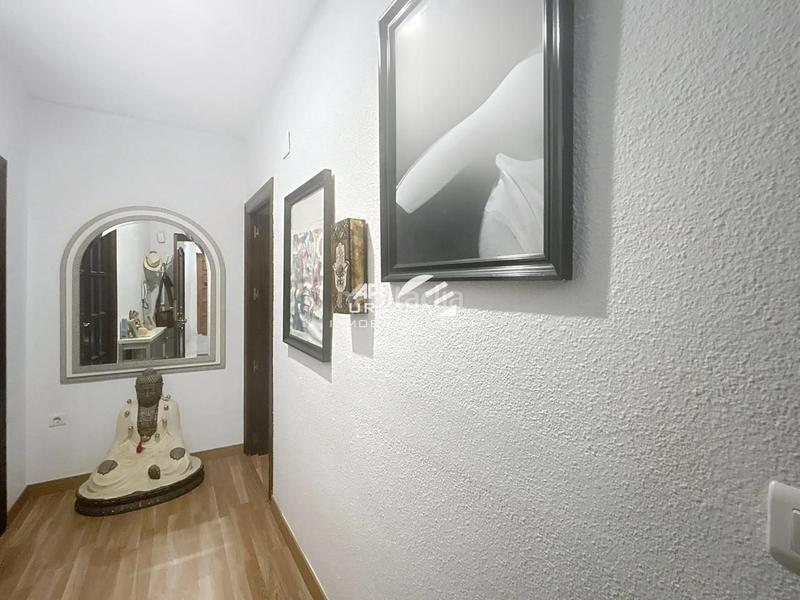 Foto 628b9400-c34a-4d6c-8838-034ad2c644f7. Appartamento in Centro Lucena