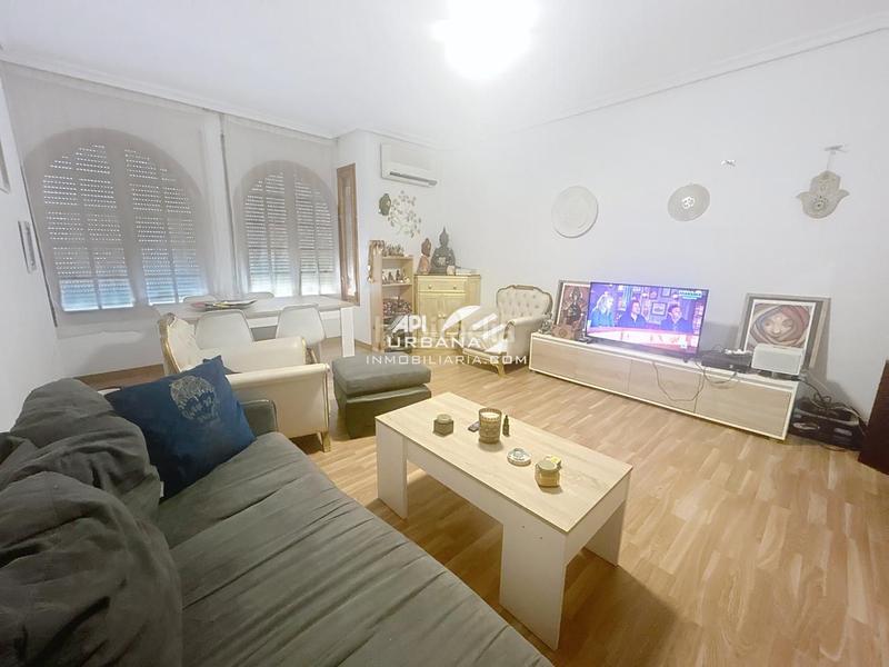 Foto 4e8b5e00-016f-480a-a28f-47f0ca71c837. Appartement dans Centro Lucena