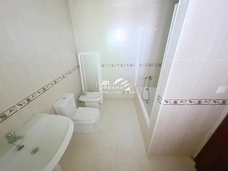 Foto 1141999a-2f13-49f1-bf2a-d6b0fda64625. House in Priego de Córdoba