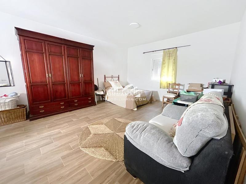 Foto a0c10421-038b-4784-b89d-bb3a1184565b. Casa amb piscina a Navas del Selpillar Lucena