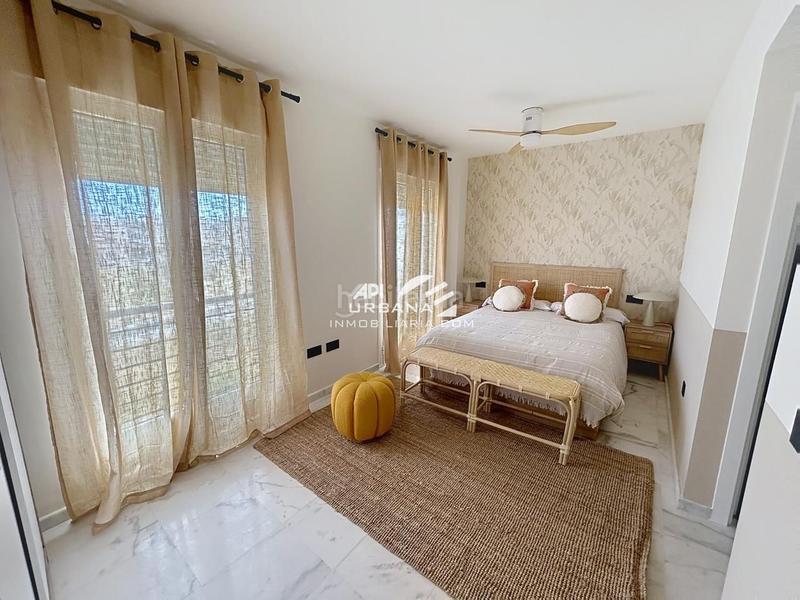 Foto 553be9e3-5f63-46f4-a0bb-b36b0ce5c412. Appartamento con parcheggio in El Valle Lucena