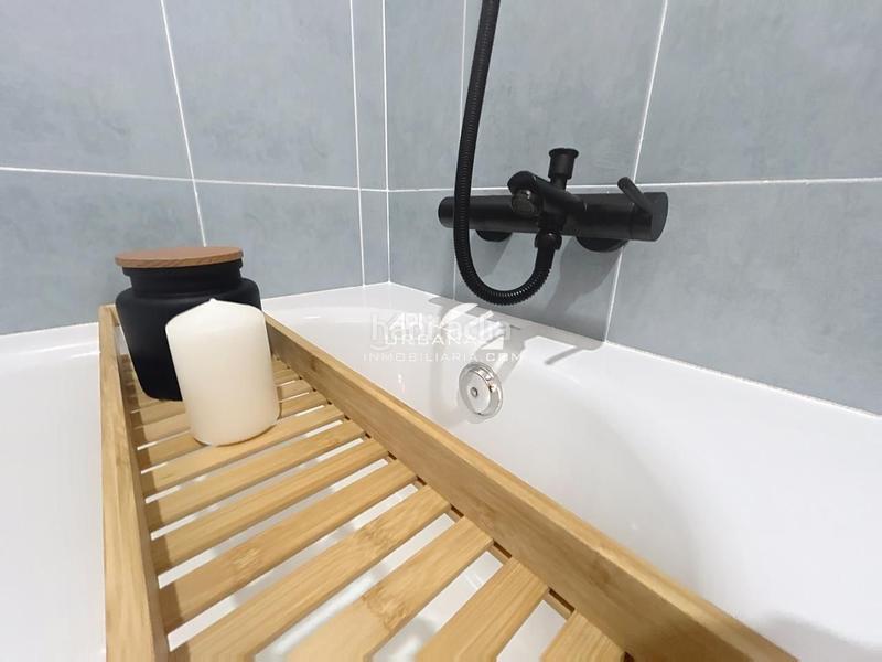 Foto df4f75c2-480c-4d75-abef-27562bcd0580. Appartamento con parcheggio in El Valle Lucena