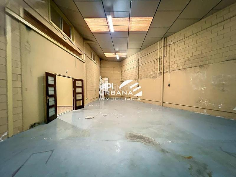 Foto 94e3dfa6-40df-4d7a-b4e6-1b46987a07ea. Industrial building in Las Vegas - Campoaras Lucena