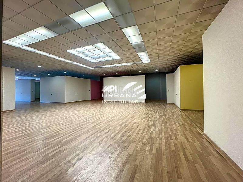 Foto c65ac6a5-fc6e-4df2-865b-1793d71401f2. Industrial building in Las Vegas - Campoaras Lucena