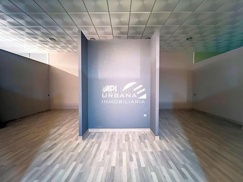 Foto d227a016-2ea5-4bff-8e8c-dbe78c3c2094. Nau industrial a Las Vegas - Campoaras Lucena