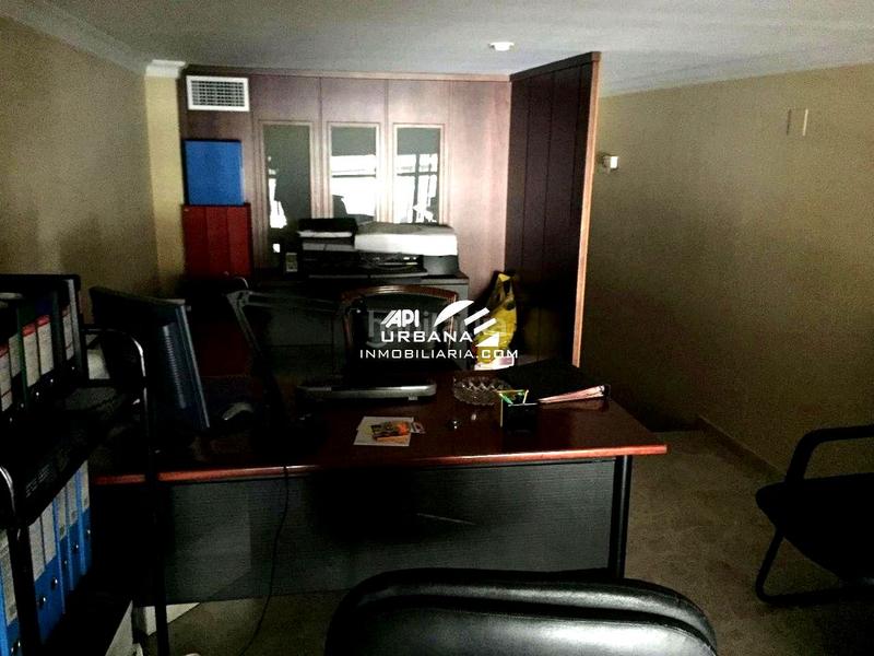 Foto ab428857-8e30-4043-8978-199a21e87290. Business premise in Centro Lucena