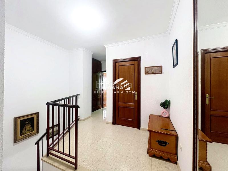 Foto 5d047892-0016-4faa-b1e1-321716998523. Zweistöckige wohnung in San Francisco Lucena