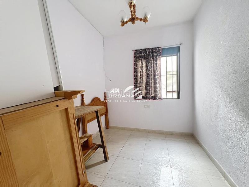 Foto 9c7c60b3-f607-43a6-807a-fefe6f7d9fe4. Piso en Centro Lucena