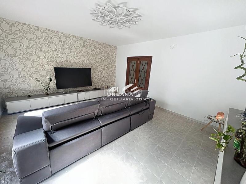 Foto bec6aa2d-ddaa-49d0-8921-04df4f4ff9ba. Haus in Centro Lucena