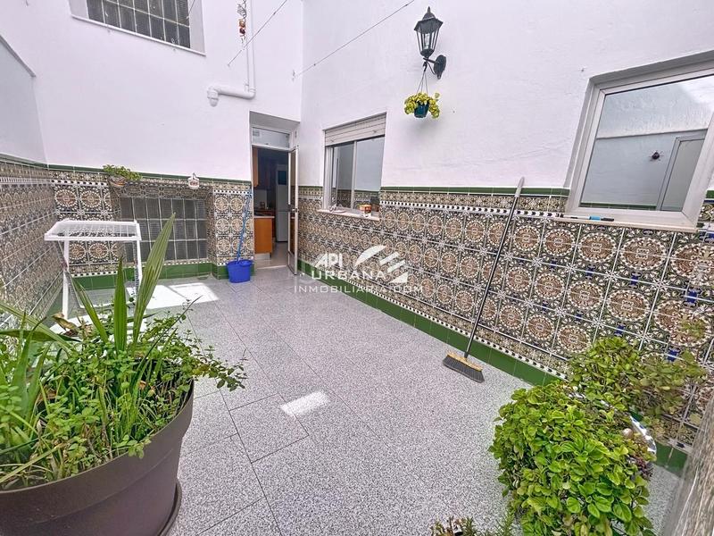 Foto ba28d286-5107-4b4d-a4ef-3f259ea2049f. Maison dans Centro Lucena