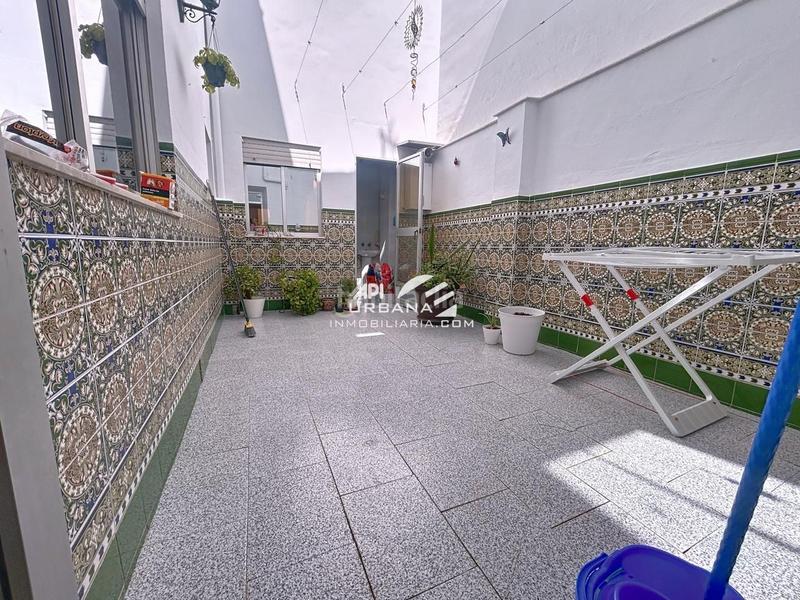 Foto d575ed00-567c-4ae7-8c8f-f9a93c333f7a. Maison dans Centro Lucena