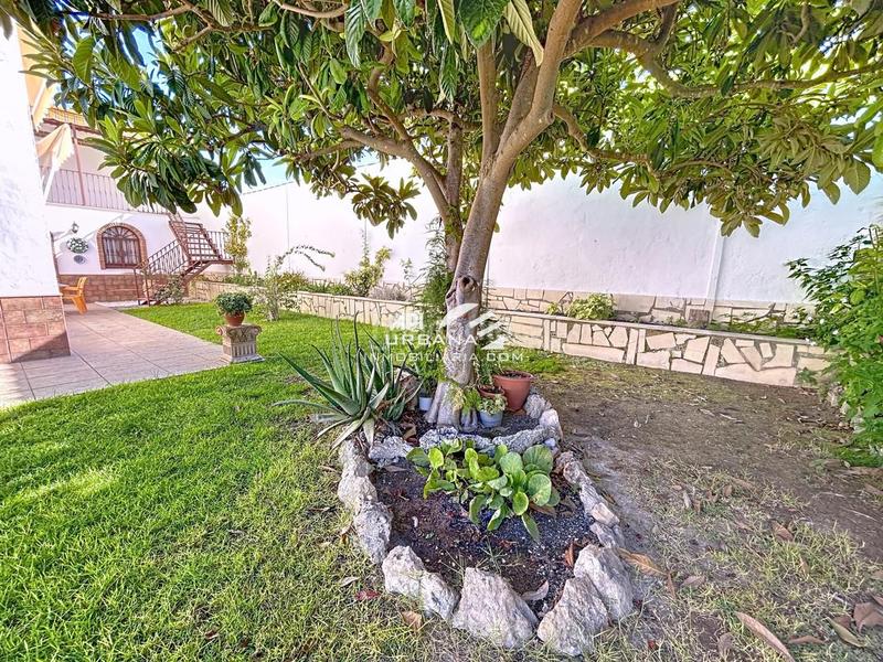 Foto 5fcc28f8-ba88-4aae-81d1-0a55ebec8ddd. Casa in Poleares Lucena