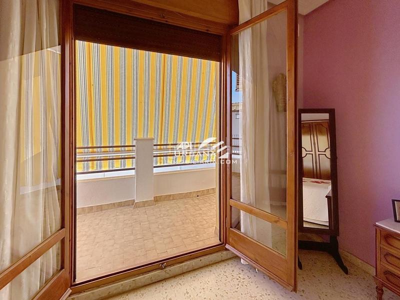 Foto a15747de-21ff-4268-882d-d8b5054f9767. Casa in Poleares Lucena