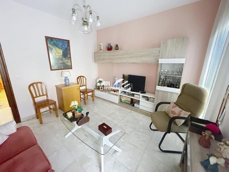 Foto b3dc5fc8-7085-4a39-9bc2-e875463b965a. Casa in Poleares Lucena