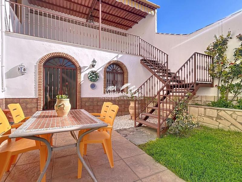 Foto c635e756-3b57-4303-8cfe-49aa8df830cb. Casa in Poleares Lucena