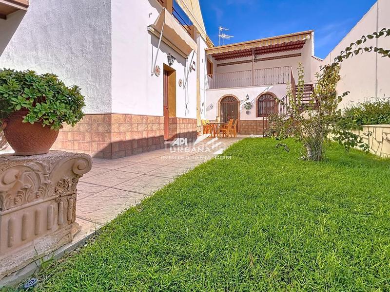 Foto d5aa92a5-dca3-4abe-aa1c-82abbfb6f760. Casa in Poleares Lucena