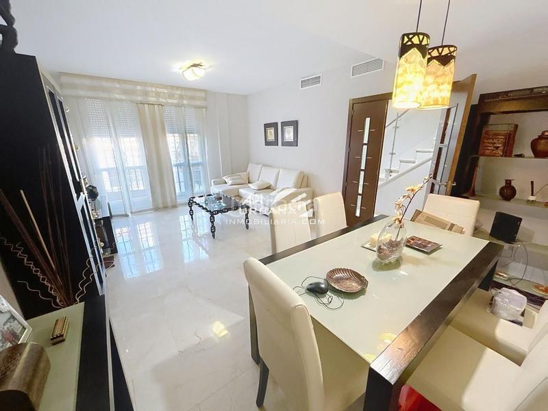 Foto 2baae5bb-480a-4277-a4bb-ff4449d85d55. Casa en El Valle Lucena